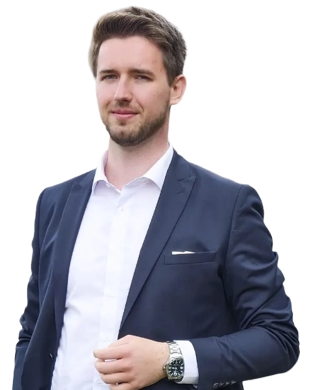 Zoltan Csaki